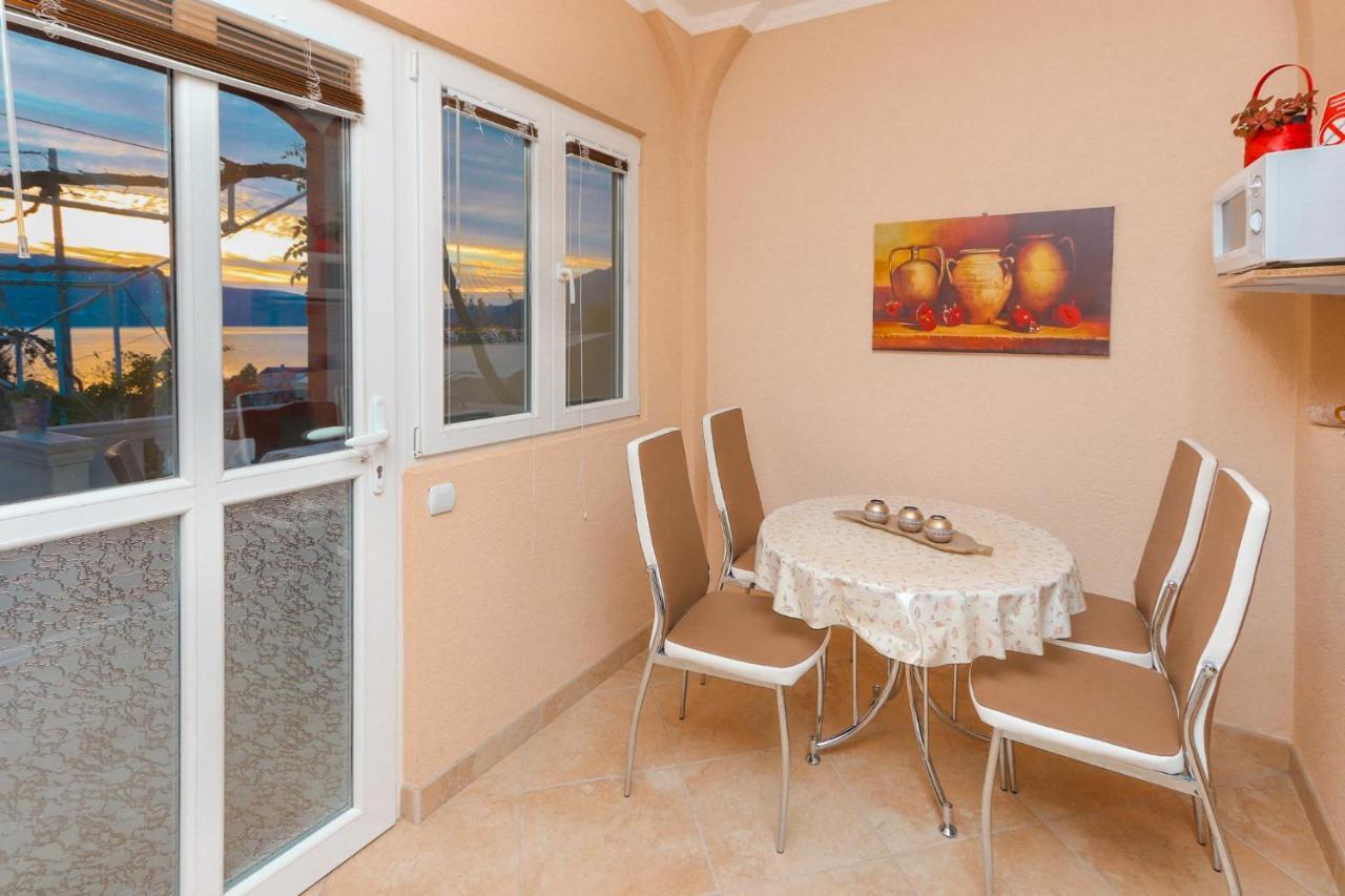 Villa Lastva Apartments Tivat Quarto foto